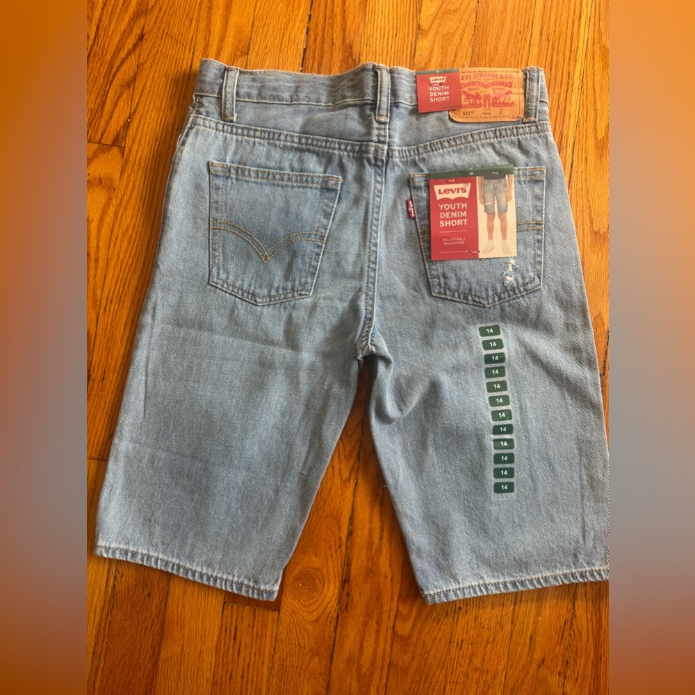 Levi’s Distressed Youth Slim Short 511 sz 7 12 14